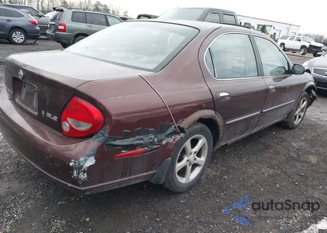 2000 Nissan Maxima Gle/Gxe/Se z USA, uszkodzony, nr VIN JN1CA31A9YT214565